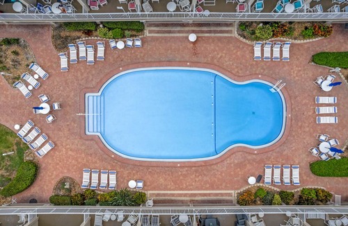 New Smyrna Beach Condo | Condo ∙ 2 bedrooms ∙ 6 guests