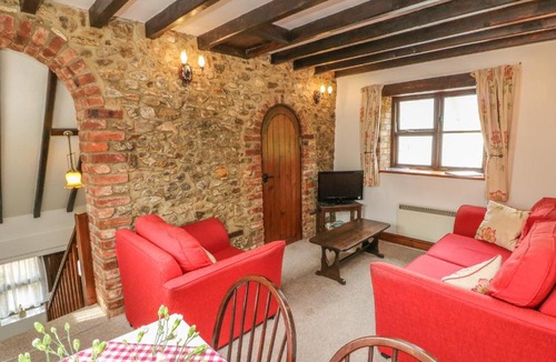 Colyton House | Coach Cottage