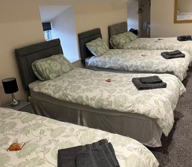 Llangynidr Hotel | Coach & Horses Inn