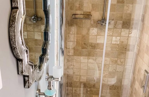 Beddgelert House | Coach House