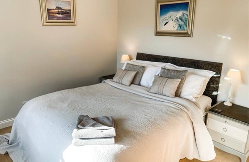 Beddgelert House | Coach House