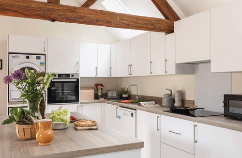 Lutterworth House | Coach House