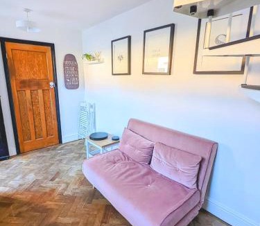 Brixton Hill Apartment | Coach House in Brixton
