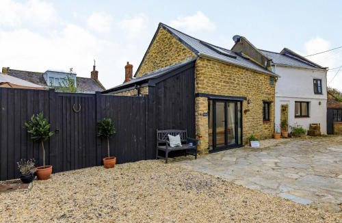 Burton Bradstock House | Coach House - Uk32202