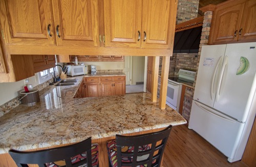 Sister Bay Hotel | Coachlite Inn