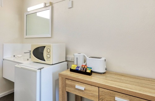 Parkes Hotel | Coachman Hotel Motel