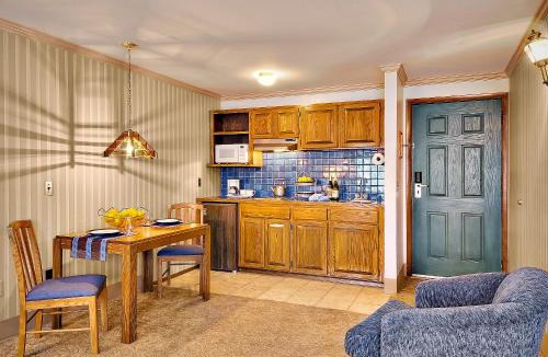 Oak Harbor Hotel | Coachman Inn Oak Harbor