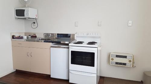 Rangitikei Hotel | Coachman Motel