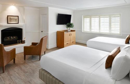 Golden Rectangle Hotel | Coachman's Inn, A Four Sisters Inn