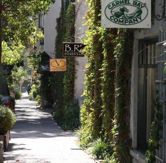 Golden Rectangle Hotel | Coachman's Inn, A Four Sisters Inn