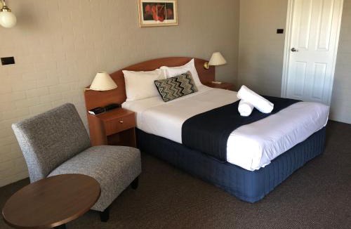 Kelso Hotel | Coachman's Inn Motel