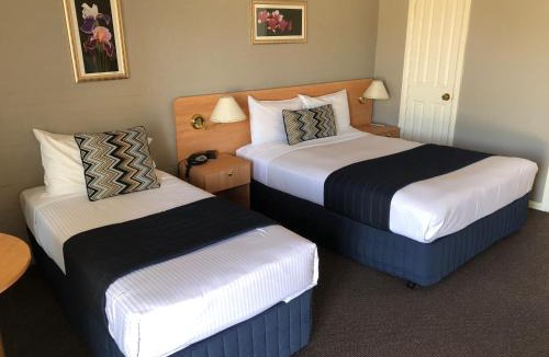 Kelso Hotel | Coachman's Inn Motel