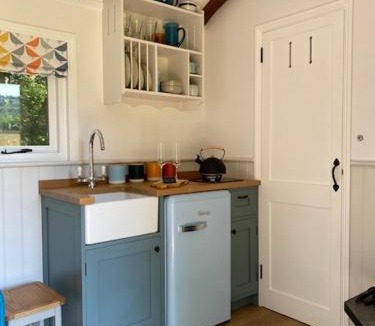 Lickfold House | Coachroad Shepherds Huts