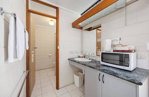 Korumburra Hotel | Coal Creek Motel