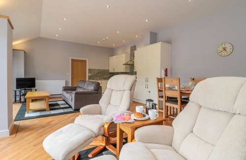 Edlingham Cottage | COAL DROPS, pet friendly, country holiday cottage in Alnwick