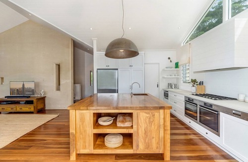 Hyams Beach House | Coast at Hyams Beach, Jervis Bay