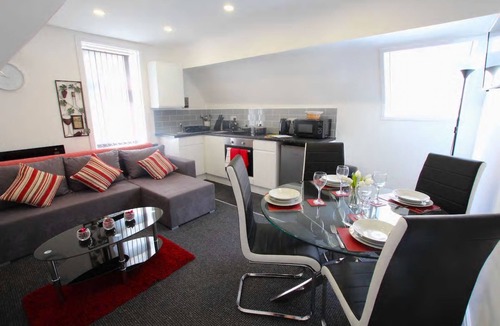 South Shore Apartment | Coast by Coast Accommodation Station Road