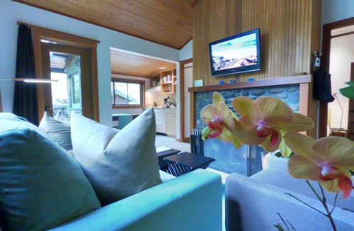 Manzanita Hotel | Coast Cabins