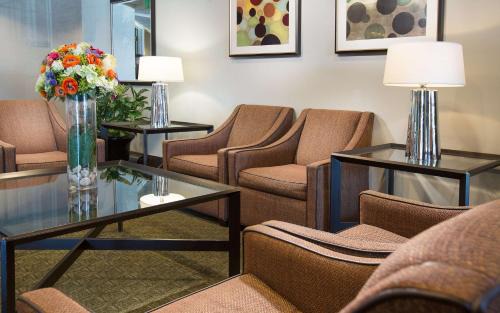 SeaTac Hotel | Coast Gateway Hotel