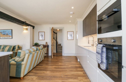 Swalecliffe Cottage | Coast Guard House