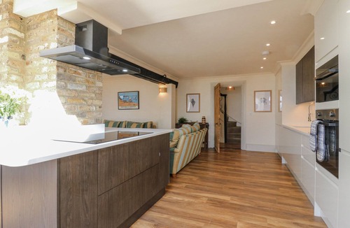 Swalecliffe Cottage | Coast Guard House