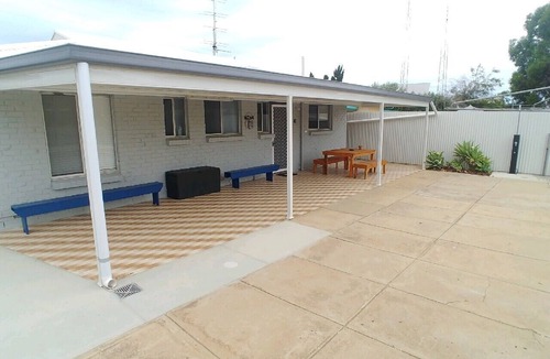 Moonta Bay House | Coast Road Beach House.