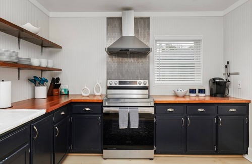 Jacksonville Beach House | Coastal Beach Retreat w/Heated Pool, Putting Green