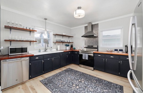 Jacksonville Beach House | Coastal Beach Retreat w/Heated Pool, Putting Green