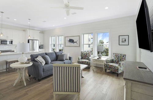 Gulf Shores Cottage | Coastal beach cottage steps away from the white sand beaches!