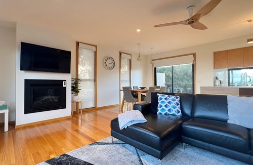 Inverloch House | Coastal Beauty on Bruce