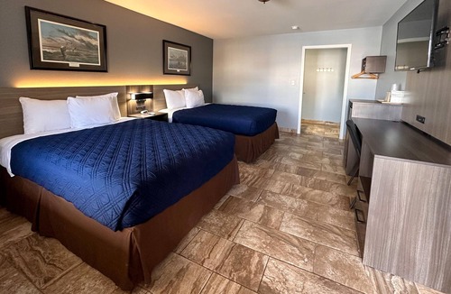 Long Mott Hotel | Coastal Bend at Seadrift, Motel & RV Park
