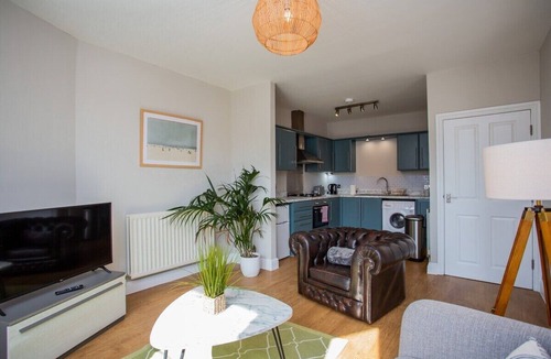 Whitley Bay Apartment | Coastal Bliss: 2-Bed Apartment