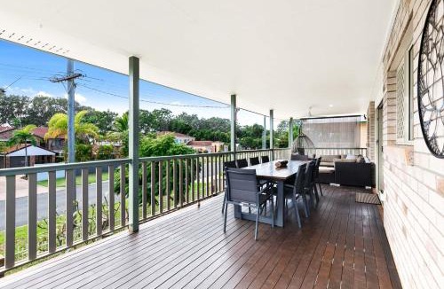 Traviston House | Coastal Bliss 6 Bedroom