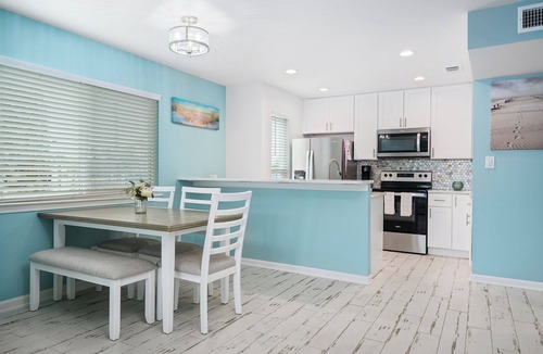 Key Allegro Condo | Coastal Bliss by Miss Kitty’s