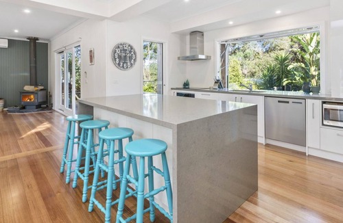 Balnarring House | COASTAL BREEZE- BALNARRING