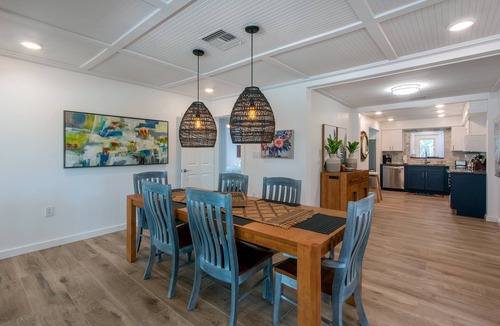Bay Esplanade House | Coastal Breeze - Beach Pool Home - Steps to North Beach!