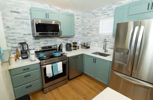 North Beach Apartment | Coastal Breeze Retreat