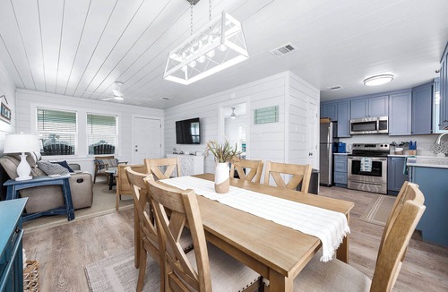 Cedar Lane House | Coastal Bungalow Close to ICW & Beach