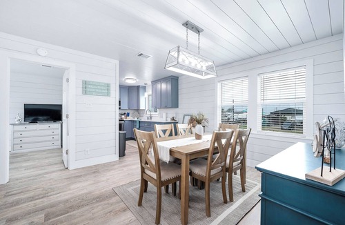 Cedar Lane House | Coastal Bungalow Close to ICW & Beach