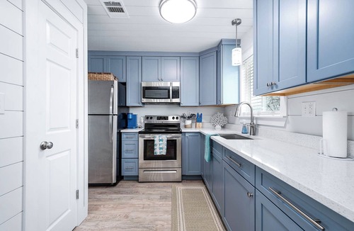 Cedar Lane House | Coastal Bungalow Close to ICW & Beach