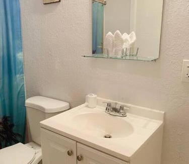 West Park Apartment | Coastal Cabana