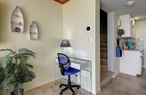 Port Aransas Condo | Coastal Calm | Split level condo with ocean views