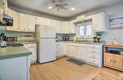 Pocasset House | Coastal Cape Cod Home ~ Walk to Hen Cove Beach!