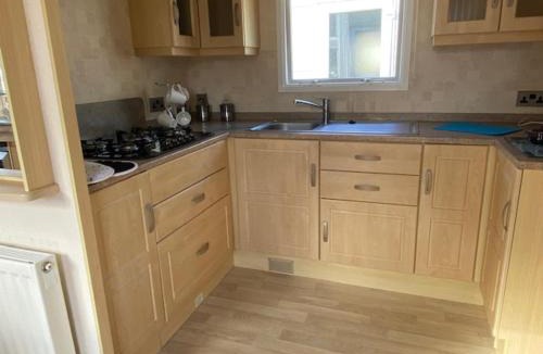 Winestead Apartment | Coastal Caravan Holidays - Puffin 14