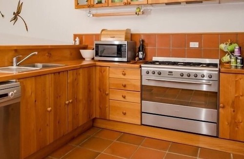 Kaeo House | Coastal Chalet Suites