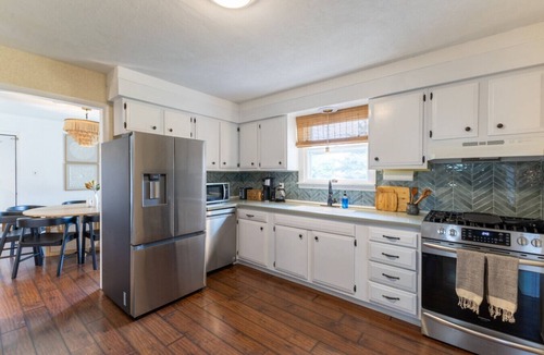 Lower Township House | Coastal Charm: 3BR Cape May Retreat