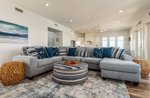 Audubon Place House | Coastal Charm | 8/1 cancellation. Beachfront, pool, hottub