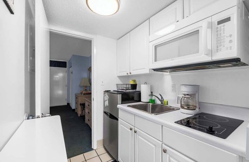 Myrtle Beach Apartment | Coastal Charm Getaway