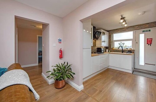 Holland-On-Sea House | Coastal Charm In Clacton On Sea