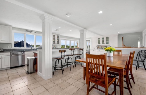 Sagamore Beach House | Coastal Chic: Sagamore Beach & Private Pool